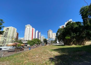 Terreno localizado na Avenida Nossa Senhora da Penha, no Bairro Santa Lúcia, em Vitória. (Lote 2) 
Foto: Assessoria de Comunicação da Seger