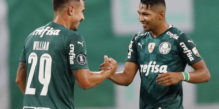 © Reuters/Andre Penner/Direitos Reservados
Esportes