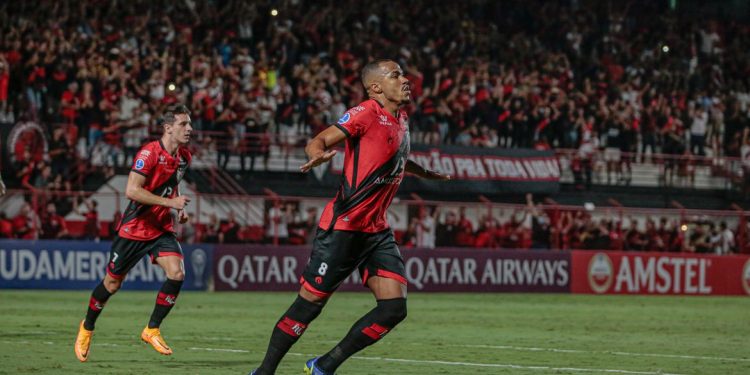 © Bruno Corsino/ACG/Direitos Reservados
Esportes