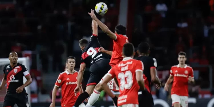 Imagem: Maxi Franzoi/AGIF