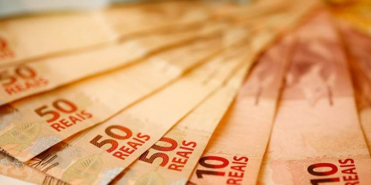 Brasília(DF), 06/10/2015 - Notas de dinheiro - Real é a moeda usado no Brasil -   Foto: Daniel Ferreira/Metrópoles