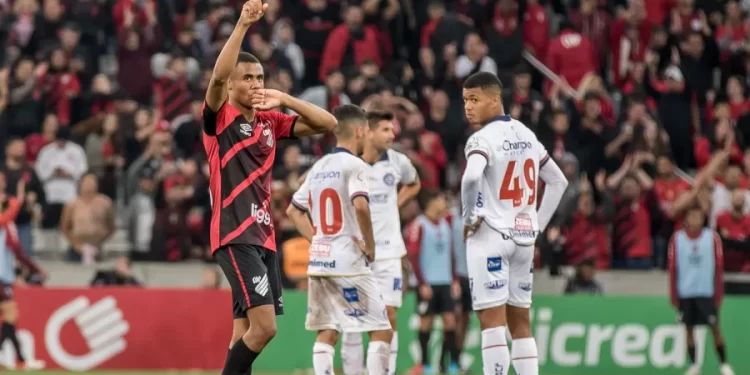 Imagem: Robson Mafra/AGIF