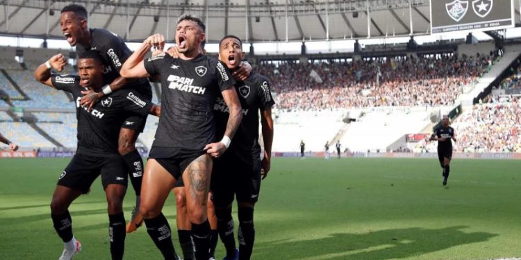 VITOR SILVA/BOTAFOGO/DIVULGAÇÃO/JC